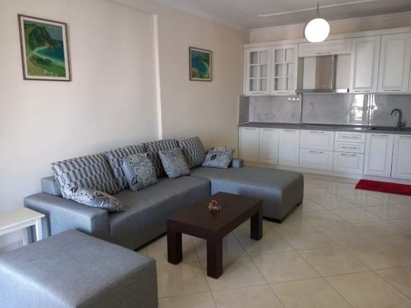 Tirane, jepet me qera apartament 2+1+BLK Kati 8, 100 m² 40.000 Leke (Rruga Sabaaudin Gabrani)