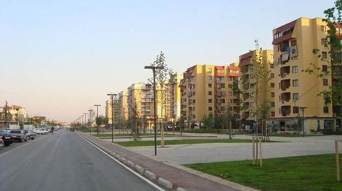 Tirane, shitet apartament 1+1+Ballkon Kati 6, 85 m² 136.896 € (Fusha e Aviacionit)