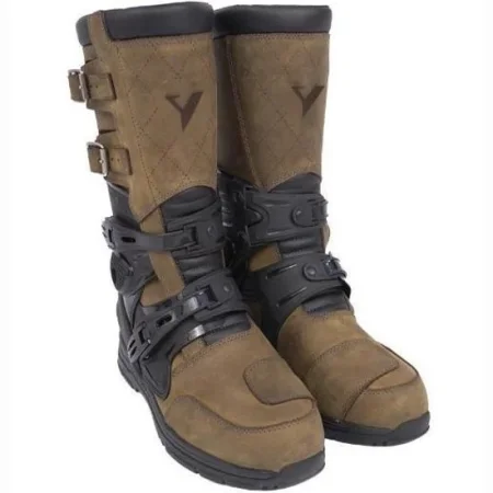 Durres, shes Cizme turing off-road oferte 145 €