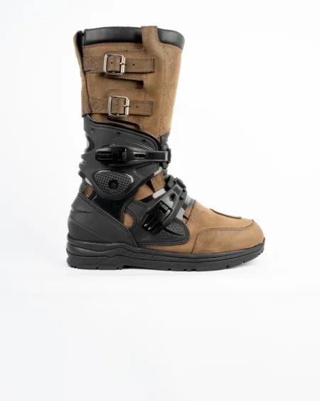 Durres, shes Cizme turing off-road oferte 145 €