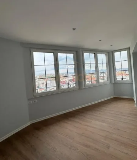 Tirane, shitet apartament 2+1 Kati 4, 97 m² 140.000 € (rruga shefqet kuka)