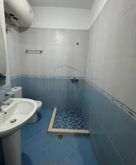 Tirane, shitet apartament 2+1 Kati 4, 97 m² 140.000 € (rruga shefqet kuka)
