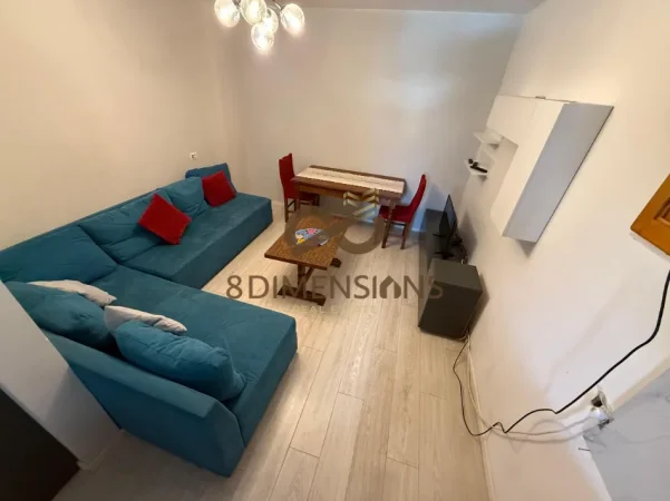 Tirane, jepet me qera apartament 1+1 Kati 1, 42 m² 300 € 