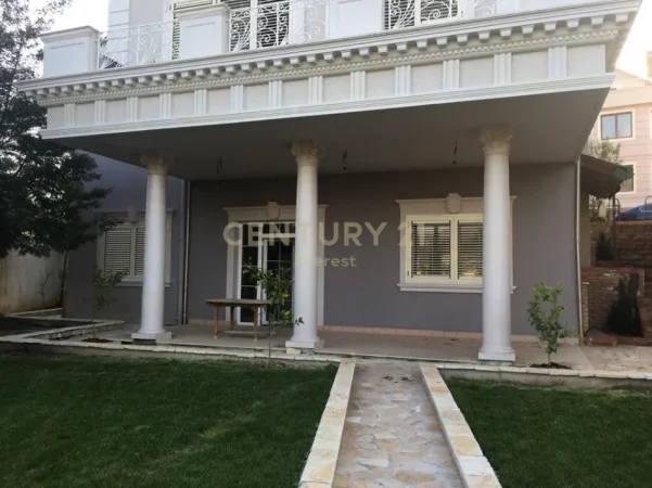 Tirane, shitet Vile 3 Katshe Kati 3, 670 m² 840.000 € (mjull-bathore)