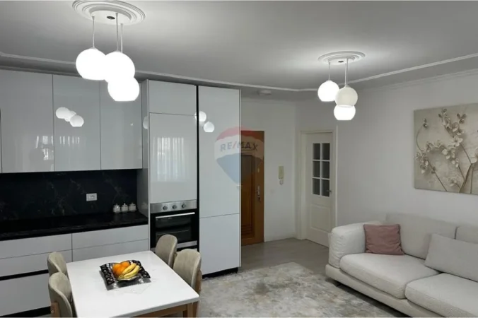 Tirane, shitet apartament 2+1 , 94 m² 225.000 € (Bulevardi Gjergj Fishta)