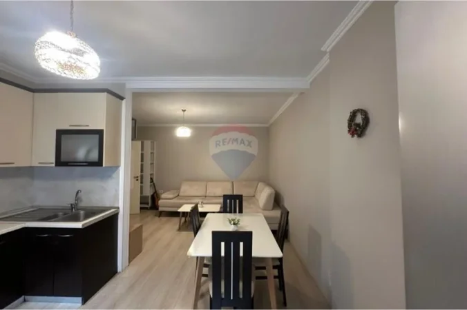 Tirane, shitet apartament 2+1 , 108 m² 185.000 € (5 Maji)