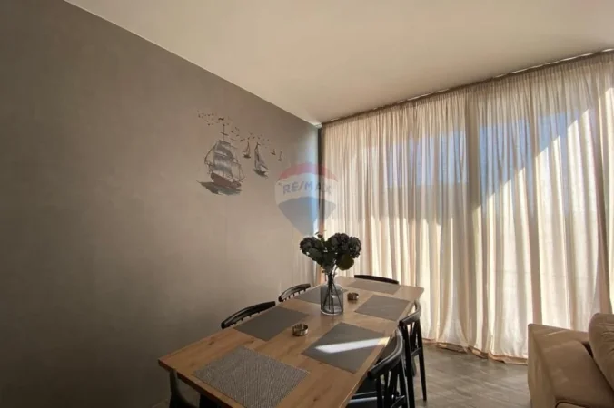 Vlore, shitet Vile 3+1 , 153 m² 1.050.000 € (Palase)