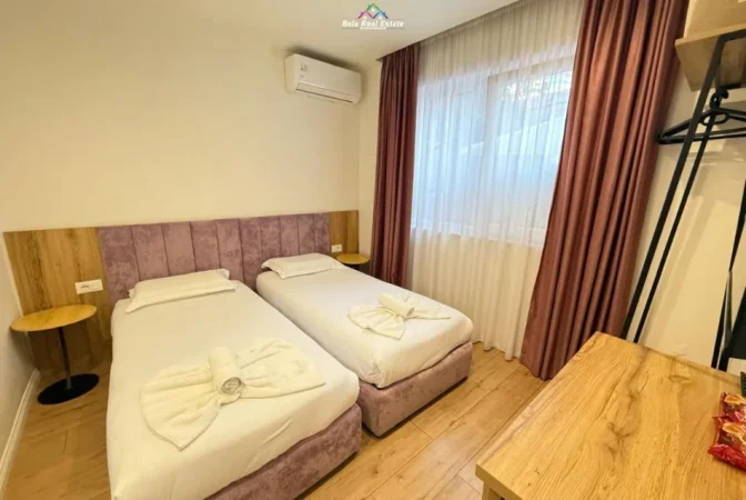 Tirane, jepet me qera hotel Kati 3, 330 m² 7.901 € (9 KATSHET)