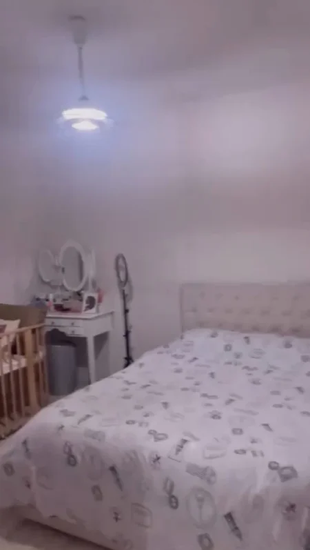 Tirane, jepet me qera apartament 3+1 Kati 4, 92 m² 650 € (Rruga Irfan Tomini)