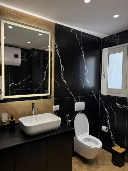 Tirane, jepet me qera apartament 1+1 Kati 2, 75 m² 850 € (Kopeshti Zologjik)
