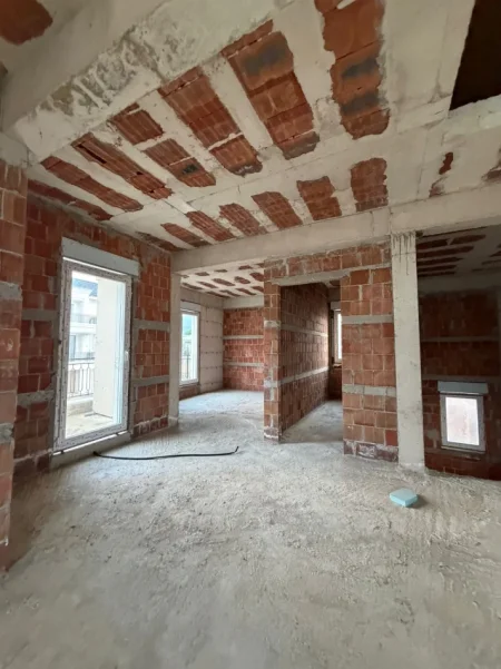 Tirane, shitet apartament 5+1 Kati 3, 650 m² 1.650.000 € (Collina Verde)