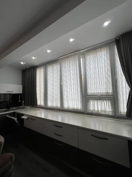 Tirane, shitet apartament 2+1+Ballkon Kati 6, 90 m² 195.000 € (Fusha aviacionit)