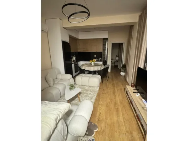 Tirane, shitet apartament 1+1+Ballkon Kati 2, 59 m² 142.000 € 