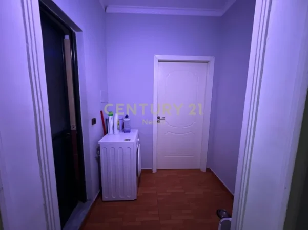 Tirane, shes apartament 2+1 Kati 1, 80 m² 120.000 € (siri kodra)