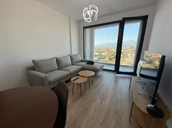 Tirane, jepet me qera apartament 1+1+Ballkon Kati 6, 60 m², 49.000 Lekë (Akses Tirana)