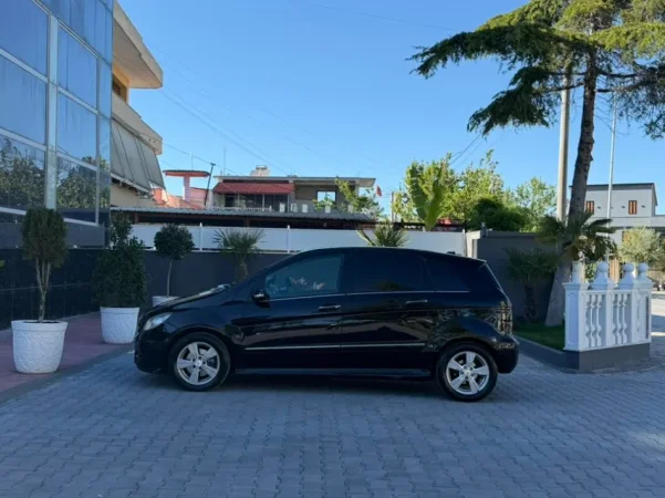 Fier, shes makine MERCEDES BENZ B180 CDI DIESEL-2007 MANUAL-LETRAT PAGUARA-2500 EURO-069 44 00 305 Nafte, e zeze manuale Kondicioner 250.000 km