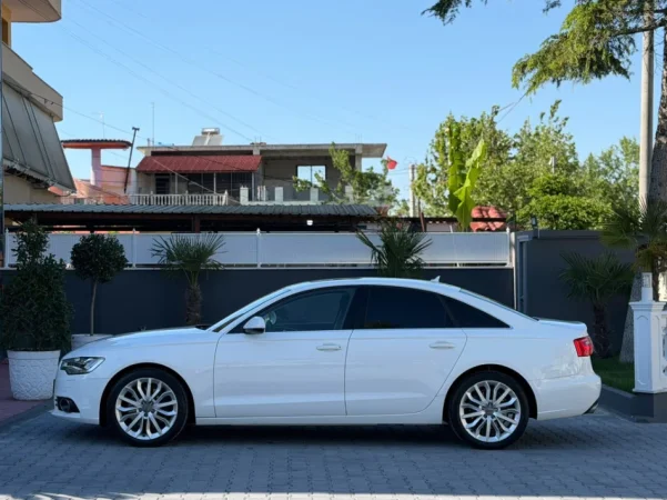 Fier, shes makine AUDI A6-3.0 DIESEL TDI-QUATRO-SUPER FULL OPTIONS SAPO ARDHUR-ME DOGAN Nafte, e bardhë Klima 143.000 km 8.500 €