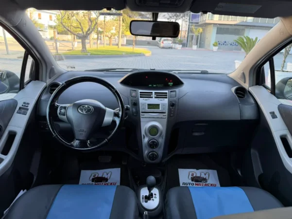 Fier, shes makine TOYOTA YARIS-1.4 DIESEL 4D4-AUTOMATIK-PER PATENTAT E REJA Nafte, blu Kondicioner 275.000 km 3.900 €