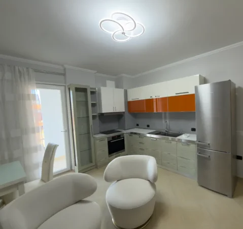 Tirane, jap me qera apartament 67m katror 650euro e mobiluar Rruga(Frederik Shirika)