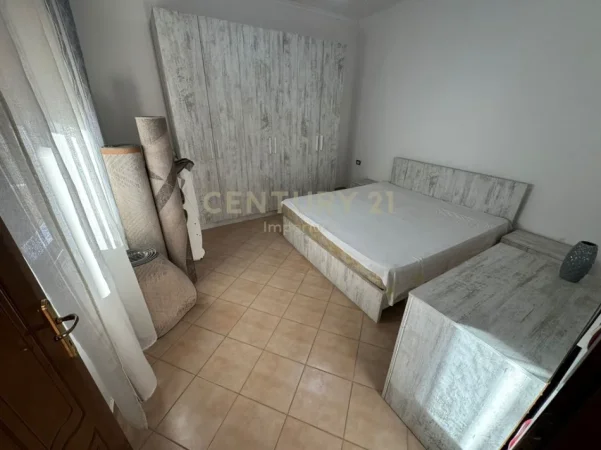Tirane, shitet shtepi 2 Katshe Kati 2, 180 m² 220.000 € (misto mame)