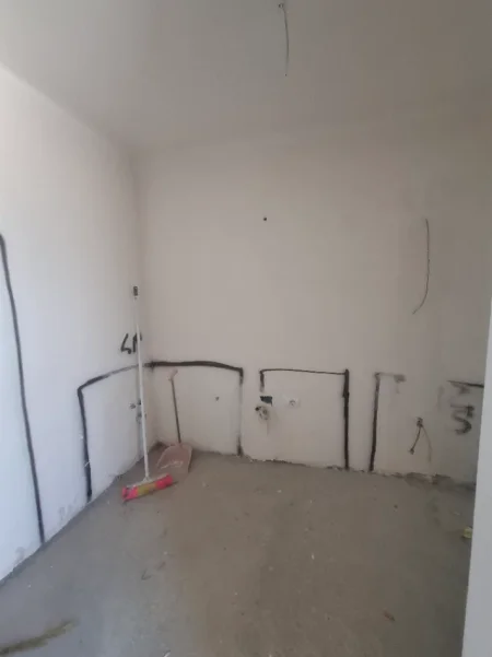 Tirane, shitet garsonier 1+1 Kati 6, 77 m² 95.000 € (Xhamia selite)
