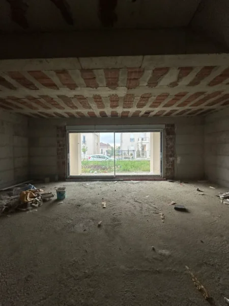 Tirane, shitet Vile 3 Katshe Kati 0, 411 m² 1.100.000 € (TEG)