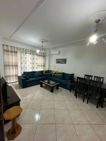 Tirane, jepet me qera apartament 2+1 Kati 2, 100 m² 550 € (ASTIR)