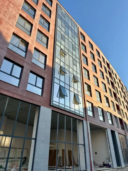 Tirane, shitet apartament 1+1 , 73 m² 147.000 € (Prane Spak)