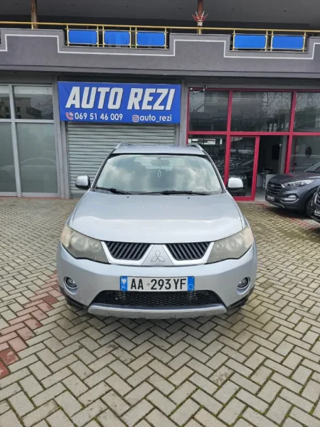 Fier, shitet makine Mitsubishi outlander Nafte, gri metalizato manuale Kondicioner 220.000 km 480.000 €