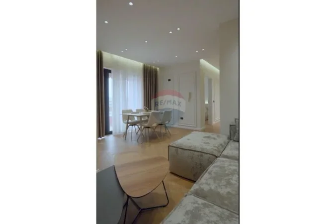 Tirane, shitet apartament 2+1+Ballkon Kati 5, 104 m² 240.000 € (Rruga e Kavajes)