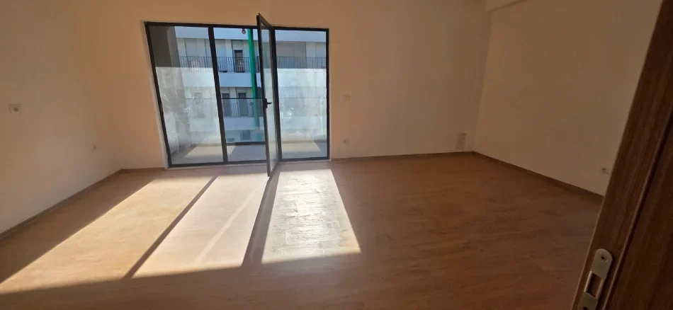 Tirane, shitet apartament 2+1 Kati 3, 112 m² 156.800 € (5 Maji)