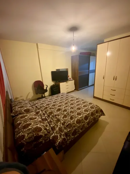 Tirane, shes apartament 2+1 Kati 3, 116 m² 163.000 € (3 Deshmoret)