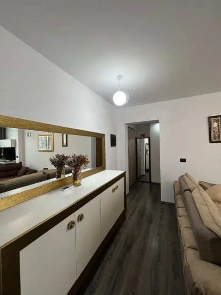 Tirane, shitet apartament 2+1 Kati 6, 90 m² 195.000 € 