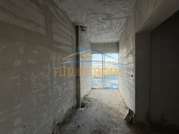 Tirane, shes apartament duplex 3+1+Ballkon Kati 1, 230 m² 380.000 € (Rezidenca Kodra e Diellit 2)