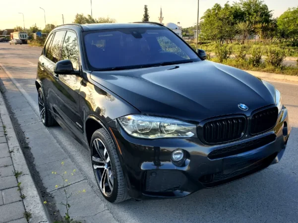 Tirane, shitet makine BMW X5 35D 2018 Nafte, e zeze automatik Kondicioner 270 km 2 €