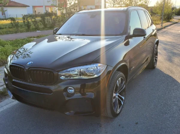 Tirane, shitet makine BMW X5 35D 2018 Nafte, e zeze automatik Kondicioner 270 km 2 €
