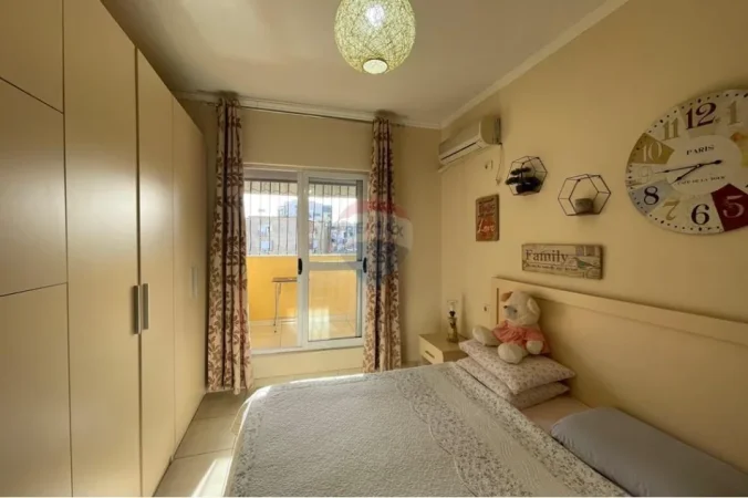 Tirane, shitet apartament 3+1 Kati 6, 82 m² 170.000 € (Ali demi)
