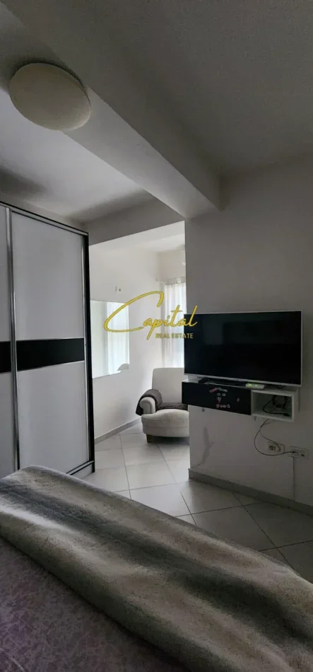 Tirane, jepet me qera apartament 2+1 Kati 3, 75 m² 550 € (GOLDEN PARK 3)