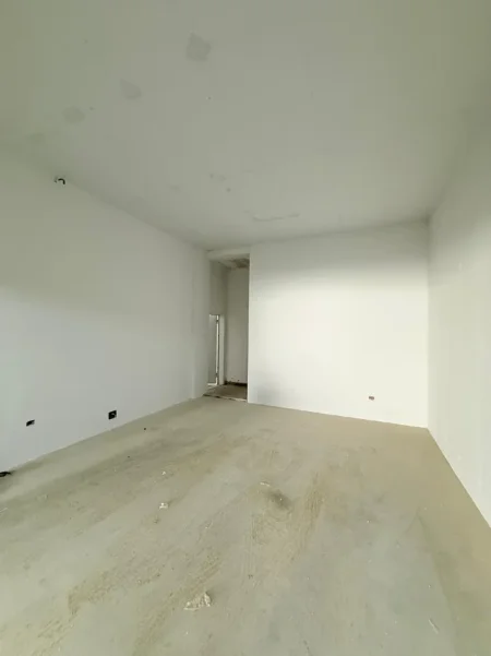 Tirane, shitet Vile 3 Katshe Kati 3, 334 m² 750.000 €