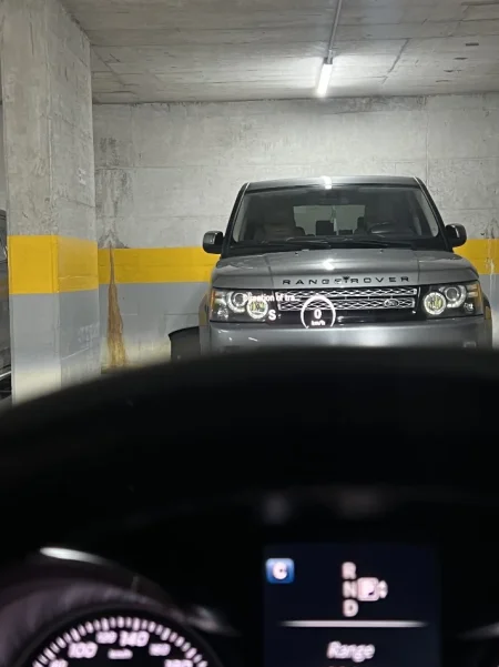 Tirane, shitet Shitet Mercedes Benz C Class 13’300€ Nafte, gri metalizato automatik Kondicioner 150.000 km 13.300 €