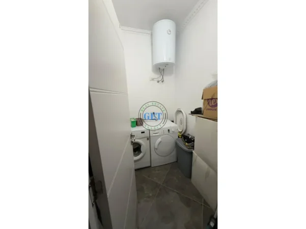 Durres, shitet apartament 2+1 Kati 5, 125 m² 280.000 € (Pranvera)