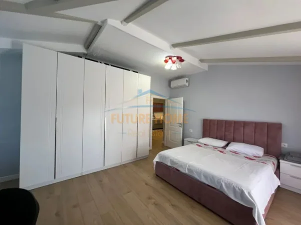 Tirane, jepet me qera apartament 2+1+Aneks+Ballkon Kati 9, 115 m² 1.000 € 