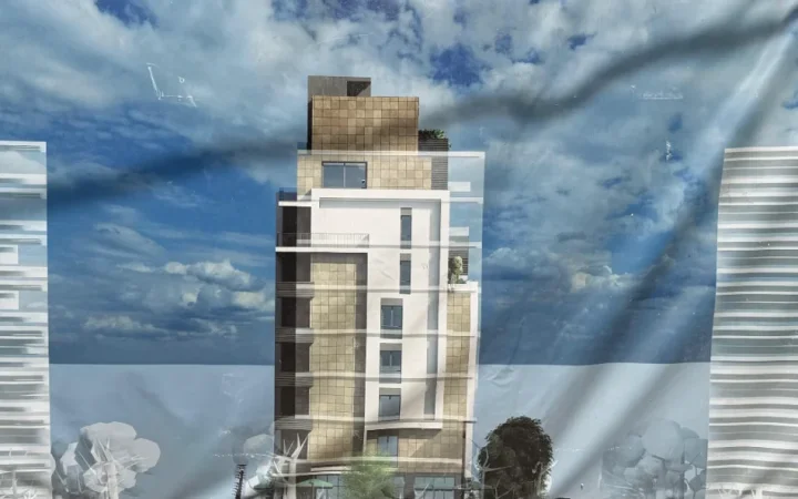 Tirane, shitet apartament 2+1+Ballkon Kati 4, 115 m² 96.700 € (Rrethi Ullirit, Kamez)