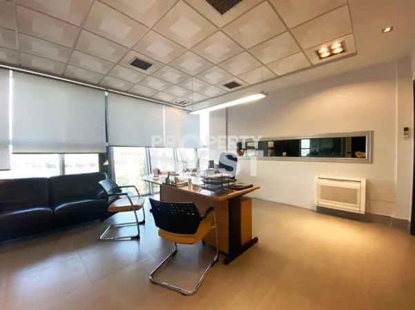 Tirane, shitet ambjent biznesi Kati 0, 7.260 m² (Autostrada Tirane-Durres)