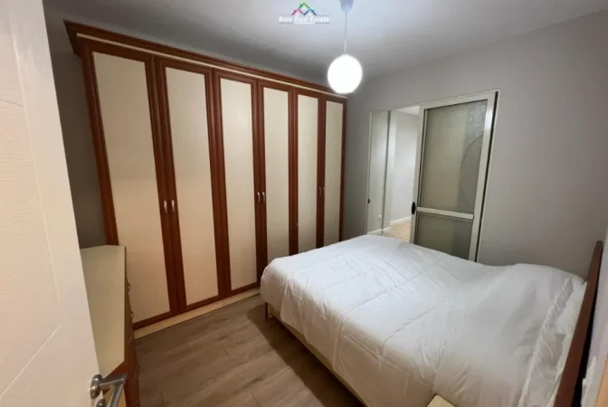 Tirane, jepet me qera apartament 1+1 Kati 3, 70 m² 630 € (Kodra e Diellit)