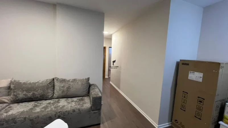 Tirane, jepet me qera apartament 2+1 Kati 1, 75 m² 550 € (ISH FUSHA E AVIACIONIT)