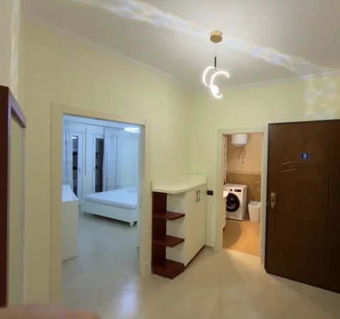 Tirane, jepet me qera apartament 1+1 Kati 3, 66 m² 650 € (21 DHJETORI)
