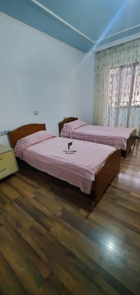 Tirane, shitet apartament 3+1 Kati 5, 266.500 € (KODRA E DIELLIT)