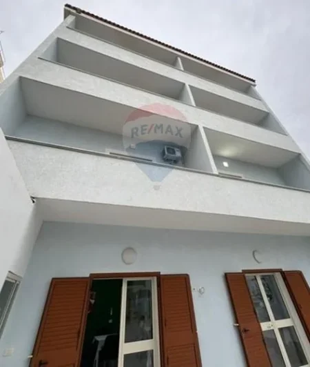 Durres, shitet hotel , 1.300 m² 2.100.000 € (pista iliria)