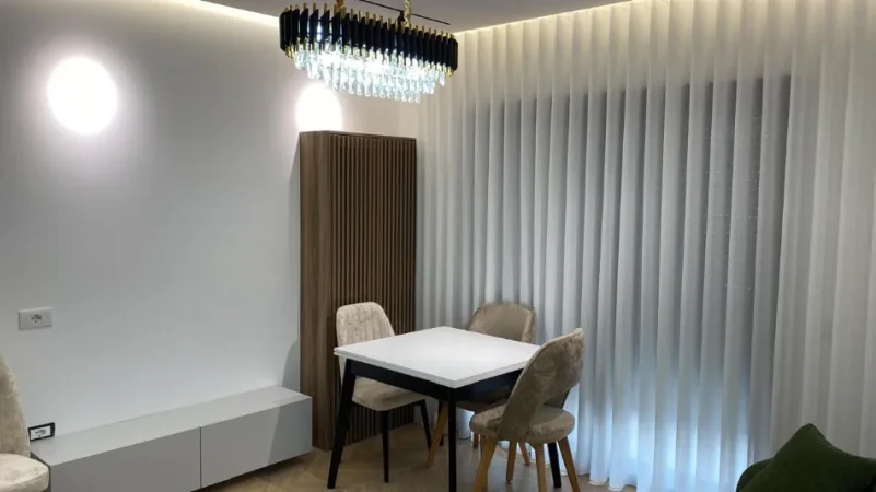 Tirane, shes apartament 3+1 Kati 1, 130 m² 325.000 € (oasis residenc)